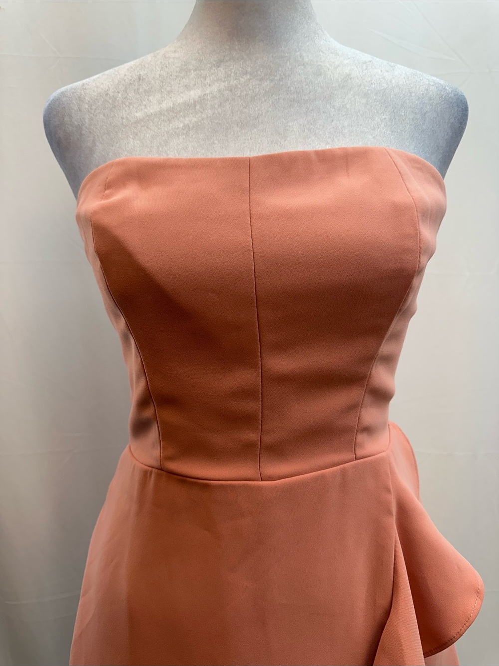 Amanda Uprichard Strapless Peach Romper with Ruffle Detail XS - Picture 2 of 4